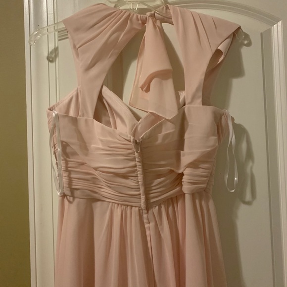 Blush pink formal gown - Picture 4 of 7